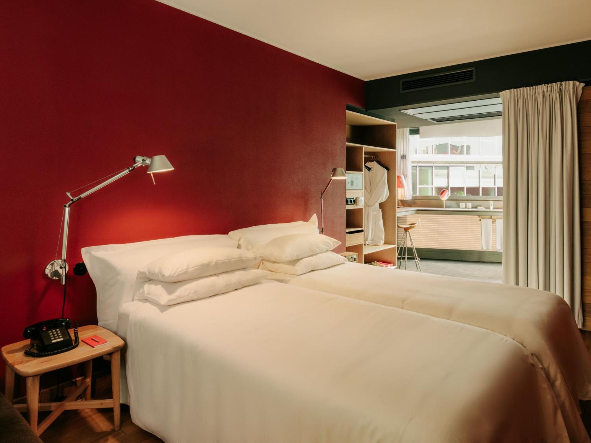 Quarto de Canto com 2 camas de Solteiro
